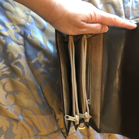 Moda Bella Chocolate Brown Clutch Purse - Picture 4 of 4